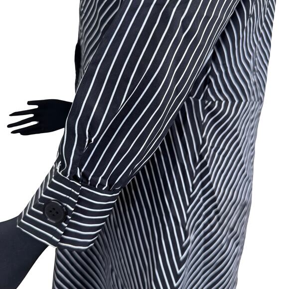 Vintage 1970s Jolie Femme Black & White Diagonal Stripe Dress – Size 46 - Picture 10 of 16